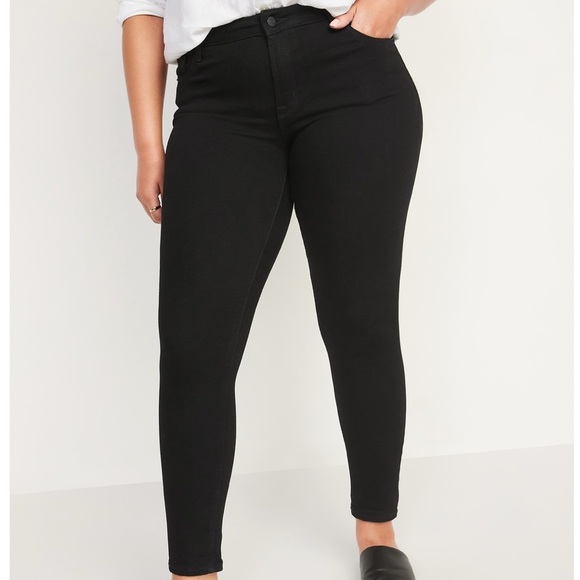 Old navy rockstar jeans - Picture 1 of 7